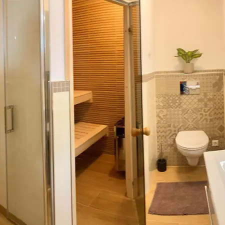 Alb-welle I Design-apartment Mit Privater Sauna & Badkap-naehe