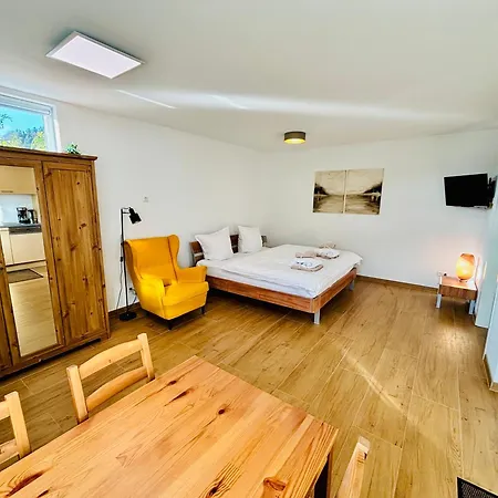 Lägenhet Alb-welle I Design-apartment Mit Privater Sauna&badkap-nähe Albstadt