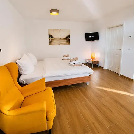 Alb-welle I Design-apartment Mit Privater Sauna & Badkap-naehe Appartement Albstadt